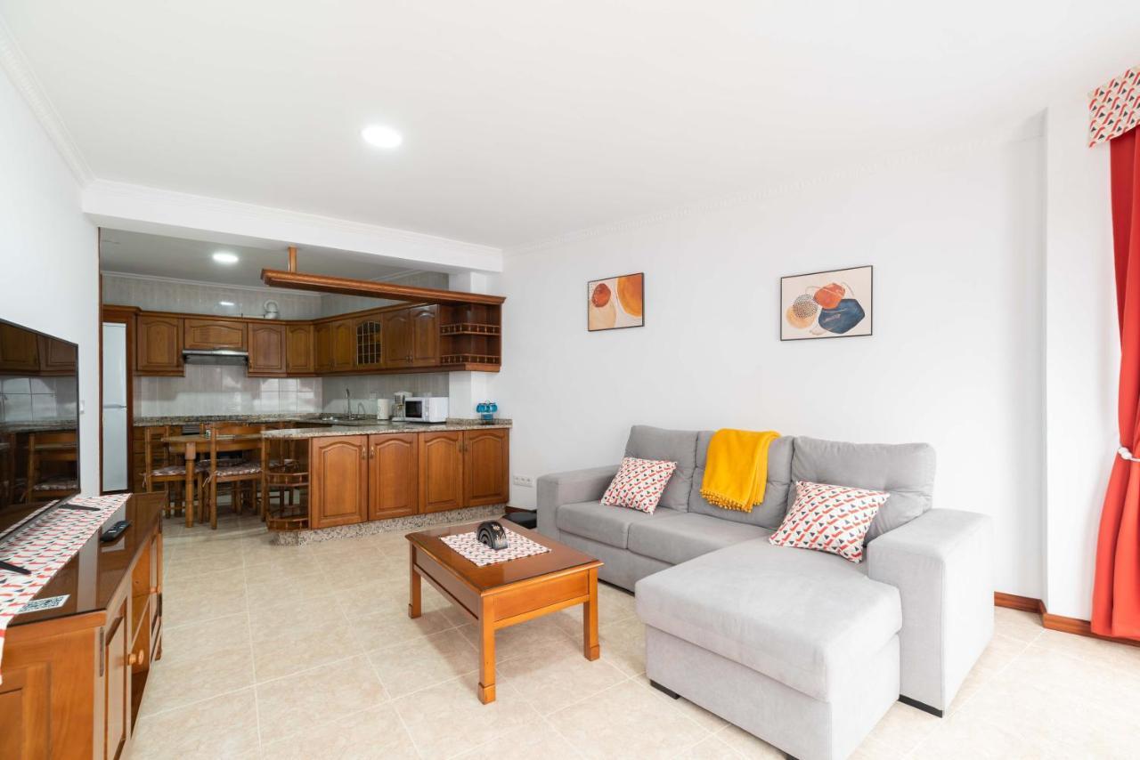 Apartamento Espacioso Cerca De La Playa Con Aire Acondicionado Apartment Moana Luaran gambar