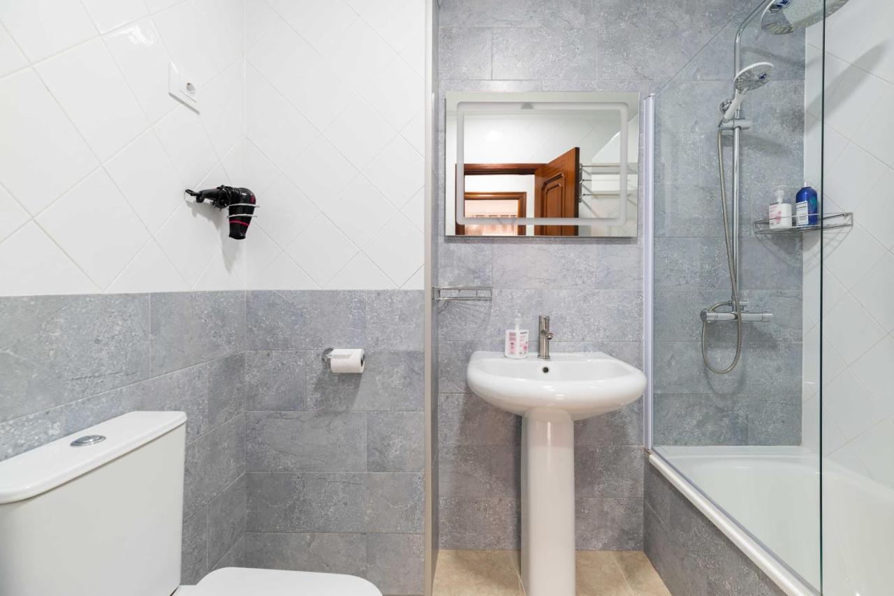 Apartamento Espacioso Cerca De La Playa Con Aire Acondicionado Apartment Moana Luaran gambar